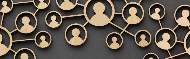 concepto-red-abstracto-arreglo-naturaleza-muerta